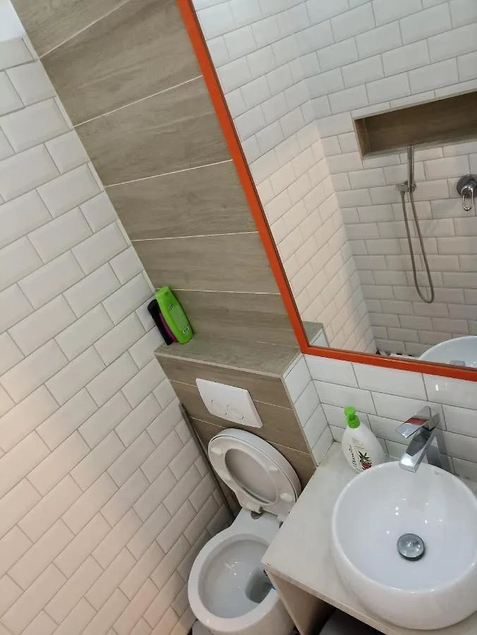 Lovely 1 Bedroom Apartment Near Eye Of Tirana