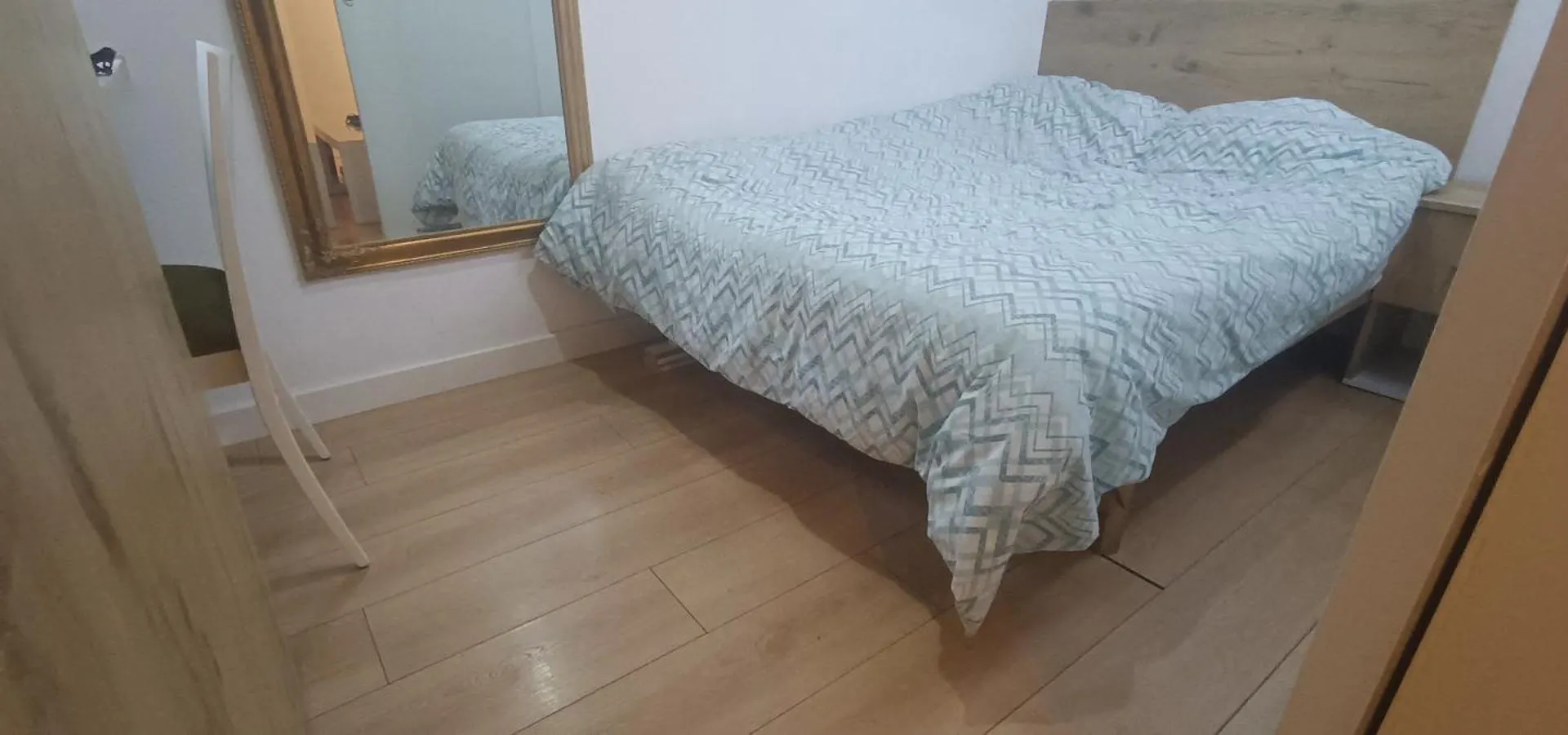 Lovely 1 Bedroom Apartment Near Eye Of Tirana