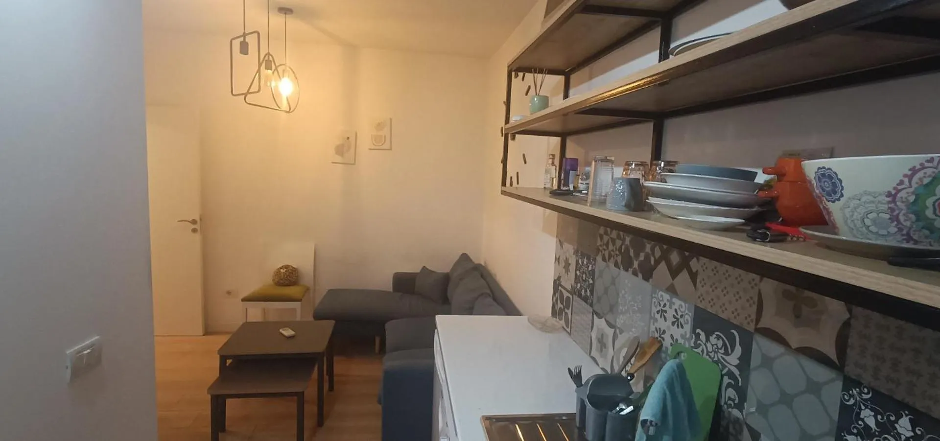 Lovely 1 Bedroom Apartment Near Eye Of Tirana